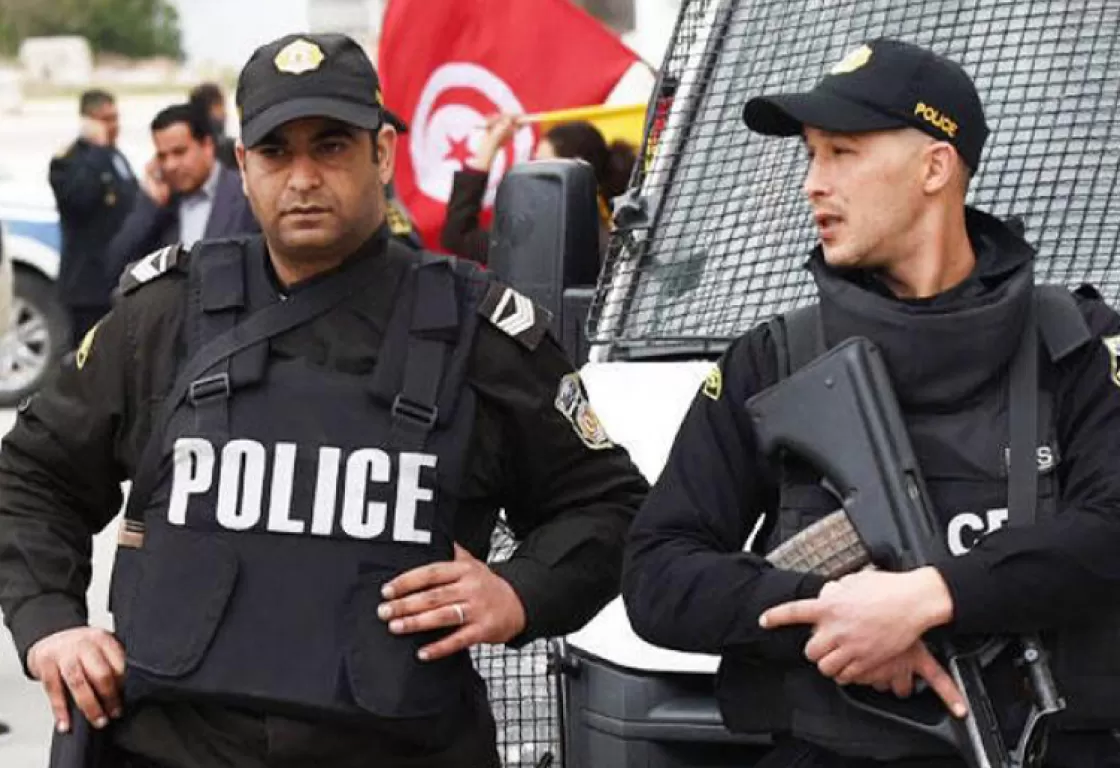 الهنتاتي في قبضة الأمن التونسي... ما التهمة الموجهة له؟
