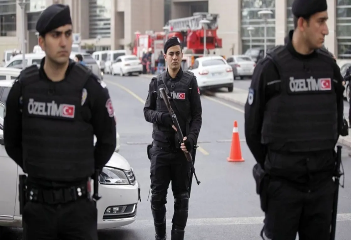 فضيحة من العيار الثقيل... شباب الإخوان يفضحون قادتهم للأمن التركي... والرد صدم الجميع