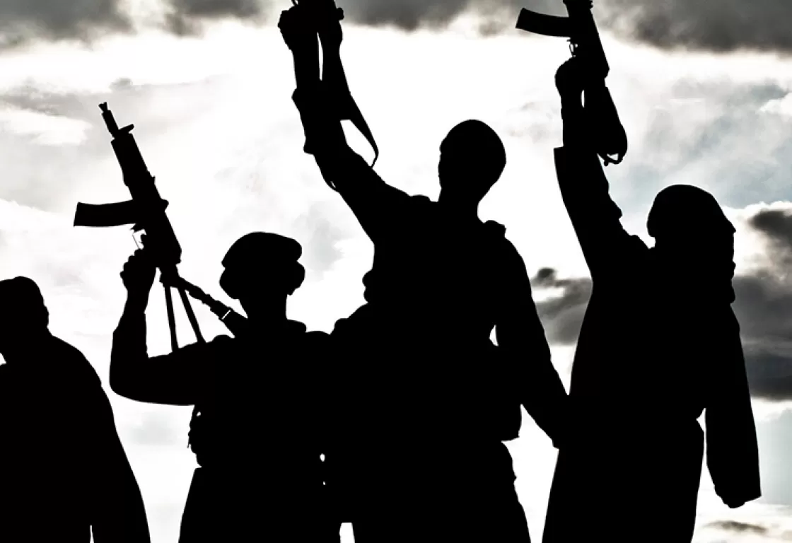 ذئاب حول الأوطان ذئاب حول الأوطان