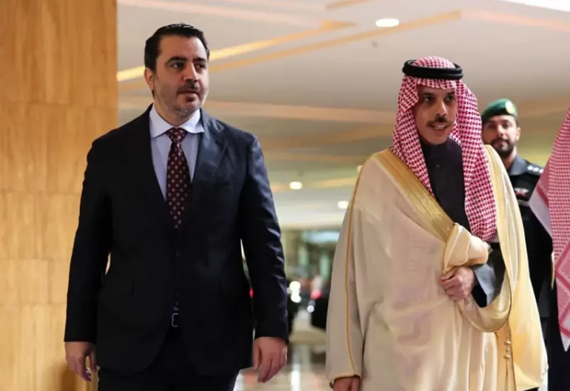 ما بين التخوف من "الإسلام السياسي" و"العودة إلى حضن العروبة"، كيف نقرأ التحركات السورية تجاه دول الخليج؟ ما بين التخوف من "الإسلام السياسي" و"العودة إلى حضن العروبة"، كيف نقرأ التحركات السورية تجاه دول الخليج؟