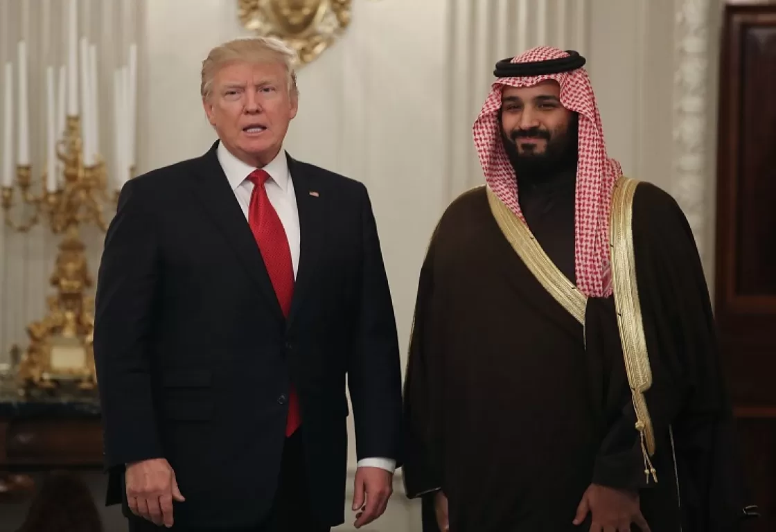 ماذا على طاولة ترمب ومحمد بن سلمان؟ ماذا على طاولة ترمب ومحمد بن سلمان؟
