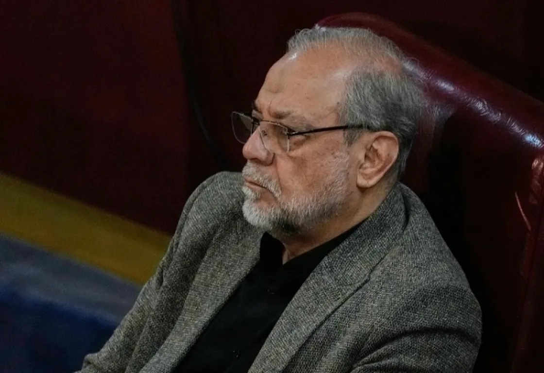 محمد باقر ذو القدر: الرجل الذي يُمثّل إيران ما بعد رجال الدين