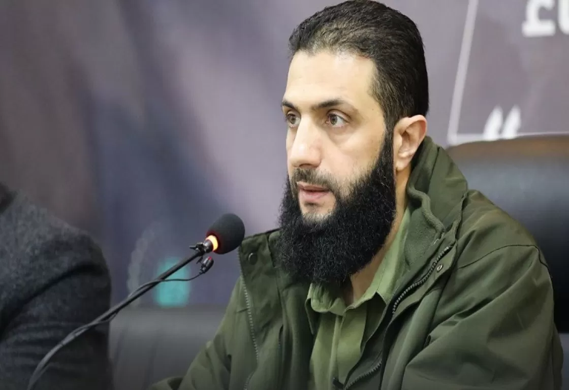 من لثام القاعدة إلى قميص السياسة.. من هو أبو محمد الجولاني؟