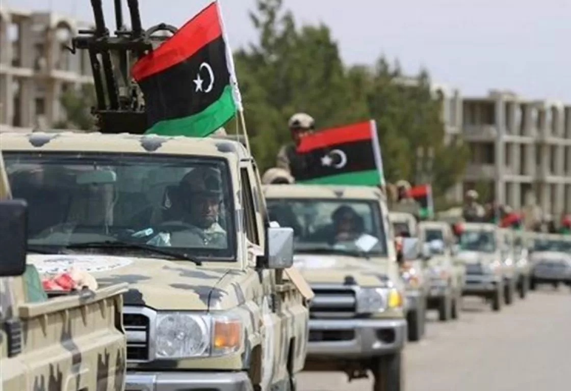 قد يشعل الأزمة بين البلدين... قوات شرق ليبيا ترحل آلاف المصريين قد يشعل الأزمة بين البلدين... قوات شرق ليبيا ترحل آلاف المصريين