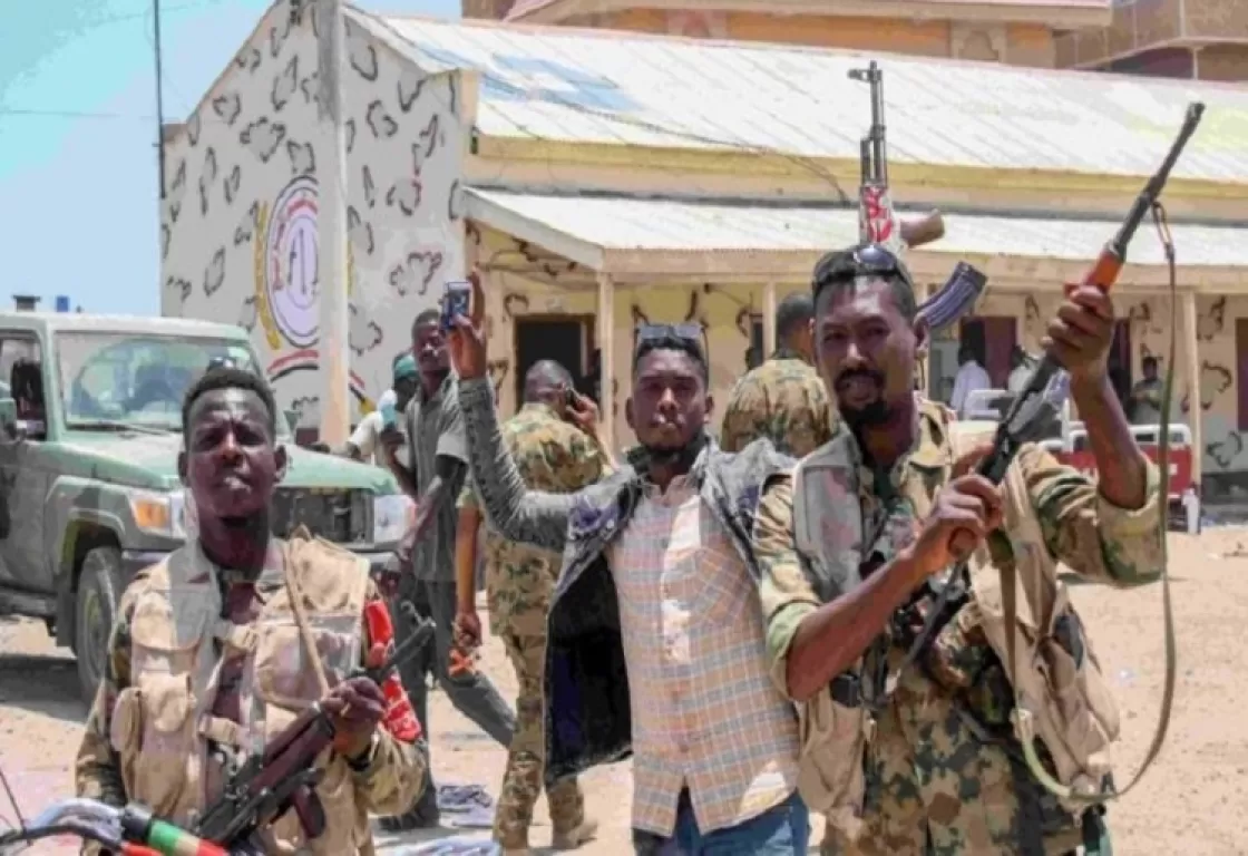 خروج آخر قادة الجيش السوداني من الخرطوم... &quot;لم يتبقَ غير ميليشيات الإخوان&quot;