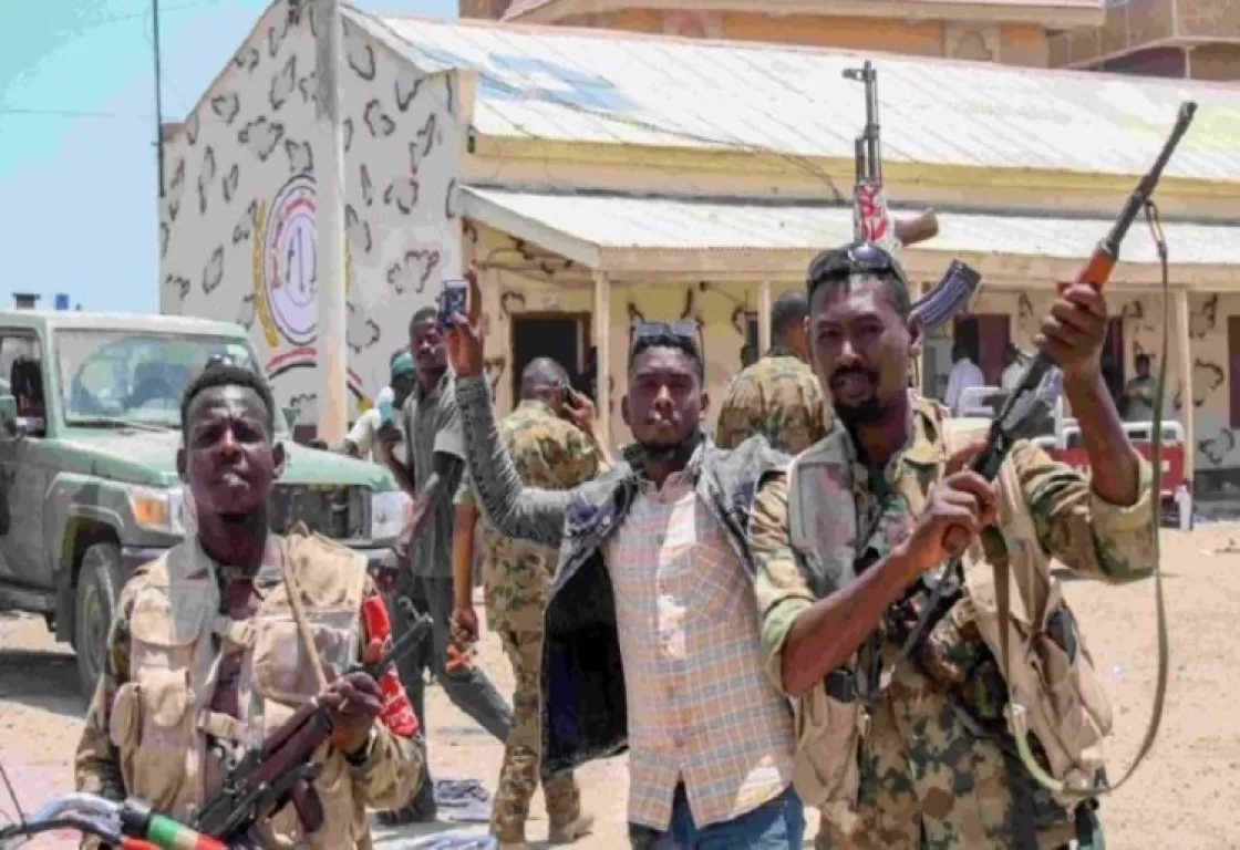 خروج آخر قادة الجيش السوداني من الخرطوم... "لم يتبقَ غير ميليشيات الإخوان" خروج آخر قادة الجيش السوداني من الخرطوم... "لم يتبقَ غير ميليشيات الإخوان"