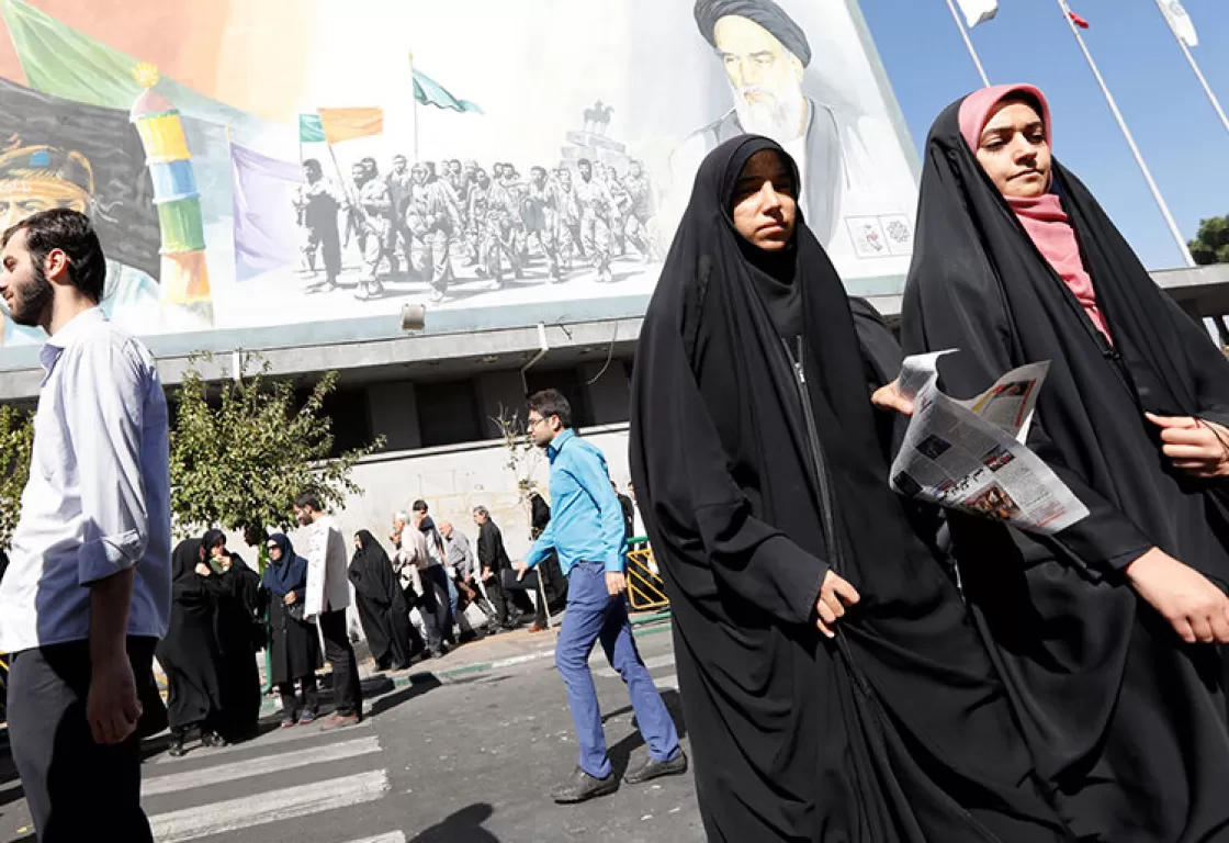 إيران... العمامة والحجاب إيران... العمامة والحجاب
