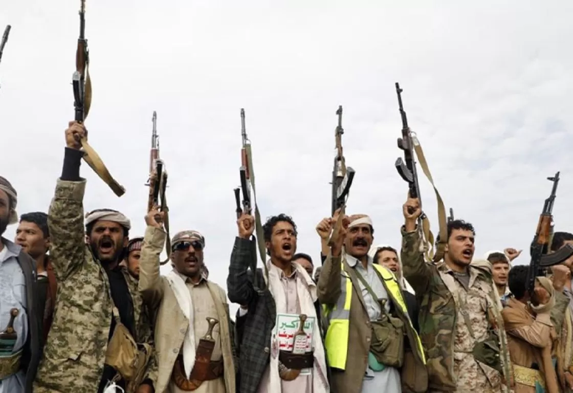 من النموذج الإيراني ونموذج نظام طالبان... الحوثيون يستلهمون قيوداً لخنق اليمنيات من النموذج الإيراني ونموذج نظام طالبان... الحوثيون يستلهمون قيوداً لخنق اليمنيات