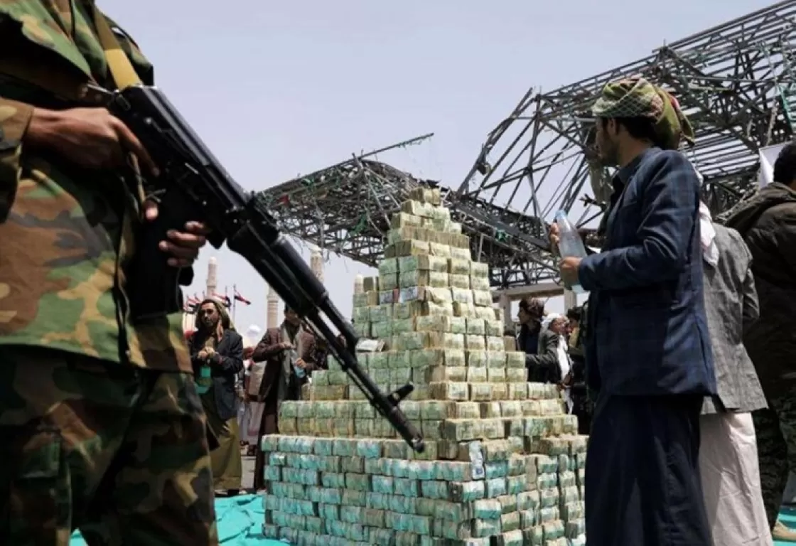 التبرع إلى حسابه الخاص... قيادي حوثي يثير موجة سخرية بدعوته إلى التبرع للفلسطينيين التبرع إلى حسابه الخاص... قيادي حوثي يثير موجة سخرية بدعوته إلى التبرع للفلسطينيين