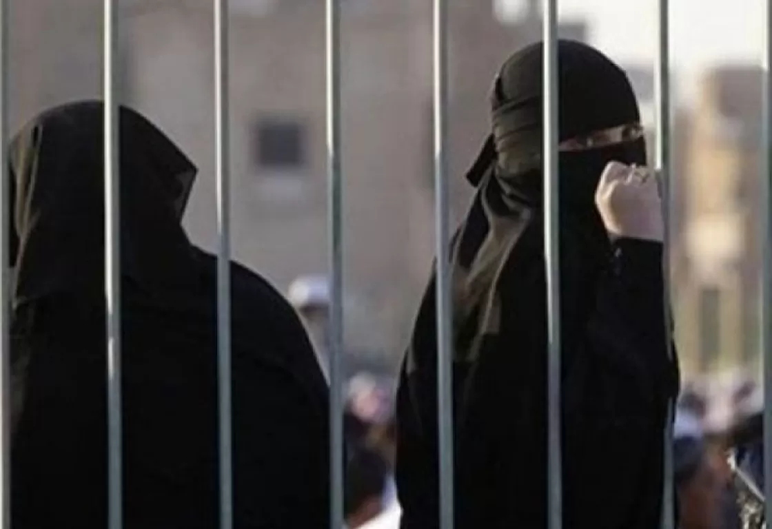 آلاف اليمنيات يتعرضن للتعذيب والاعتداء في سجون الحوثي... تفاصيل آلاف اليمنيات يتعرضن للتعذيب والاعتداء في سجون الحوثي... تفاصيل