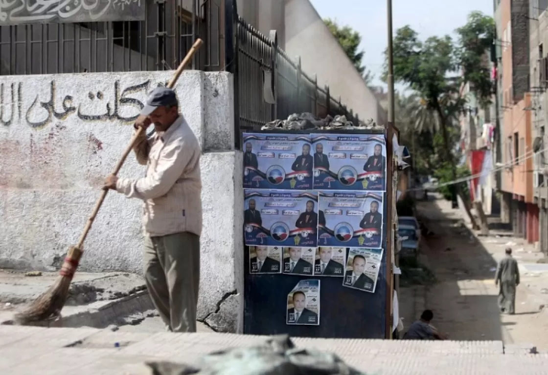 التيار السلفي يتودد إلى السلطة من أجل الحفاظ على حضوره في المشهد المصري التيار السلفي يتودد إلى السلطة من أجل الحفاظ على حضوره في المشهد المصري