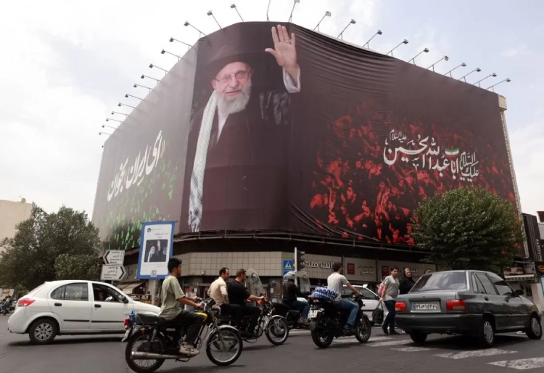 ماذا يفعل "جيش الجن" في شوارع طهران؟!