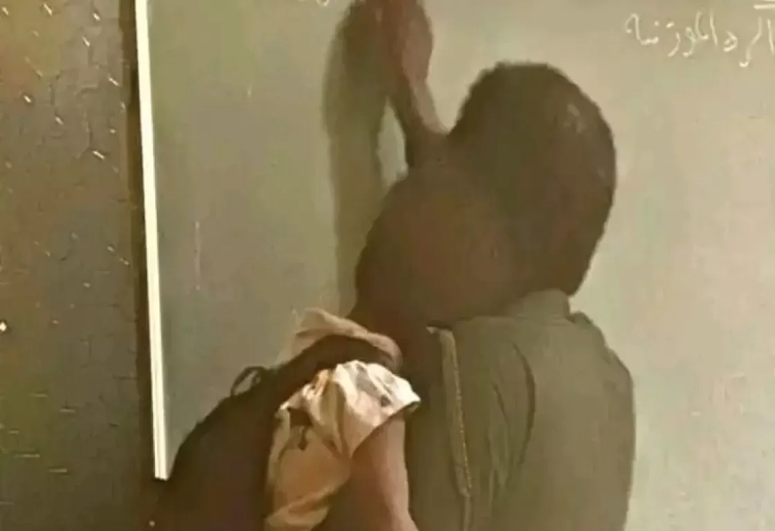 مشاهد صادمة لتعذيب ليبيين على يد عصابة أفريقية... تفاصيل مشاهد صادمة لتعذيب ليبيين على يد عصابة أفريقية... تفاصيل