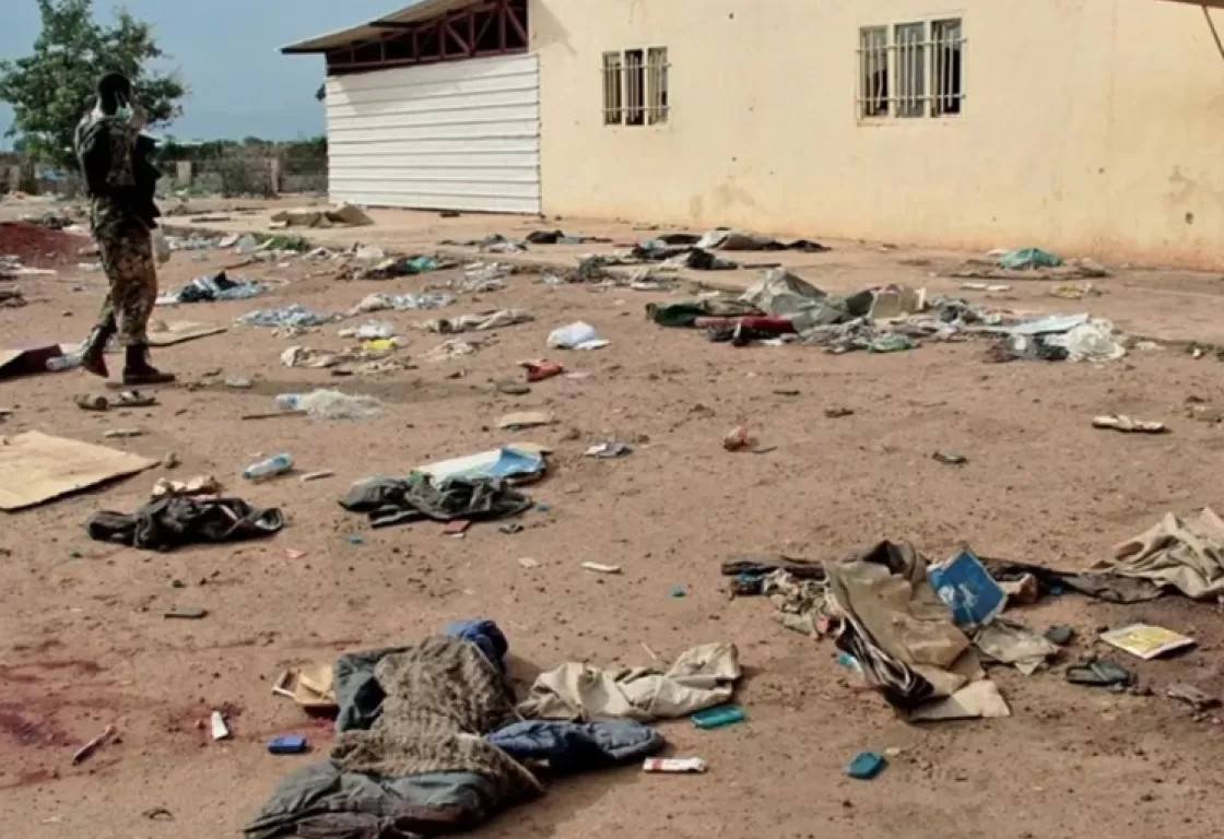 "نهب منظم"... الجيش وميليشيات الإخوان يسرقون منازل السودانيين "نهب منظم"... الجيش وميليشيات الإخوان يسرقون منازل السودانيين