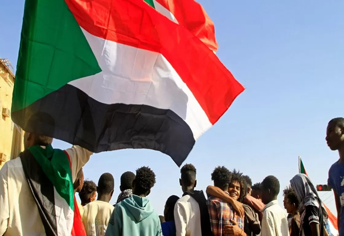 لماذا يتكرر إجهاض الديمقراطية في السودان؟ لماذا يتكرر إجهاض الديمقراطية في السودان؟