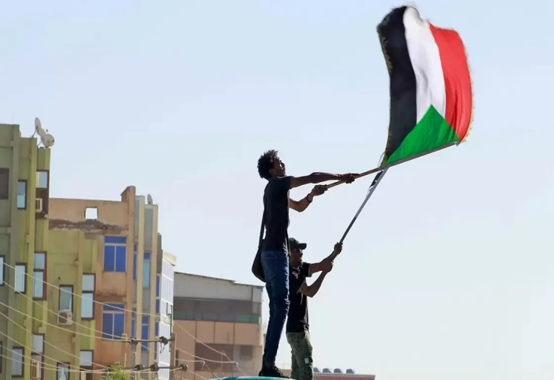 الإسلاميون يتخذون من القتل على الهوية أسلوبا لإطالة أمد الصراع في السودان الإسلاميون يتخذون من القتل على الهوية أسلوبا لإطالة أمد الصراع في السودان