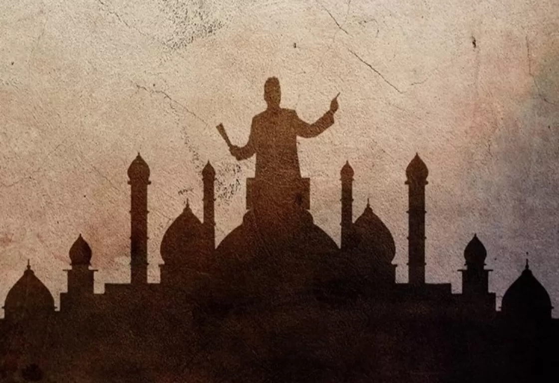 كاتب مصري يحذر من عودة جماعات الإسلام السياسي.. ما القصة؟