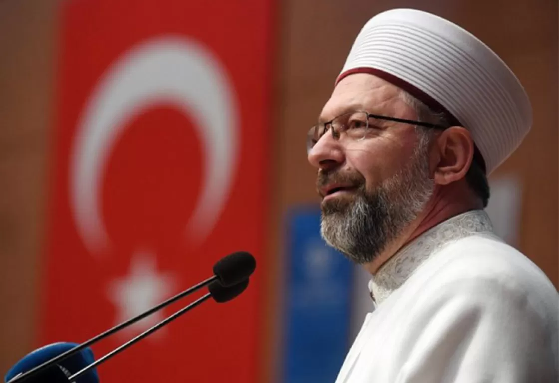 "ديانت" ذراع أردوغان... تستغل خطبة الجمعة لتحليل قانون الرقابة في الإعلام الرقمي "ديانت" ذراع أردوغان... تستغل خطبة الجمعة لتحليل قانون الرقابة في الإعلام الرقمي