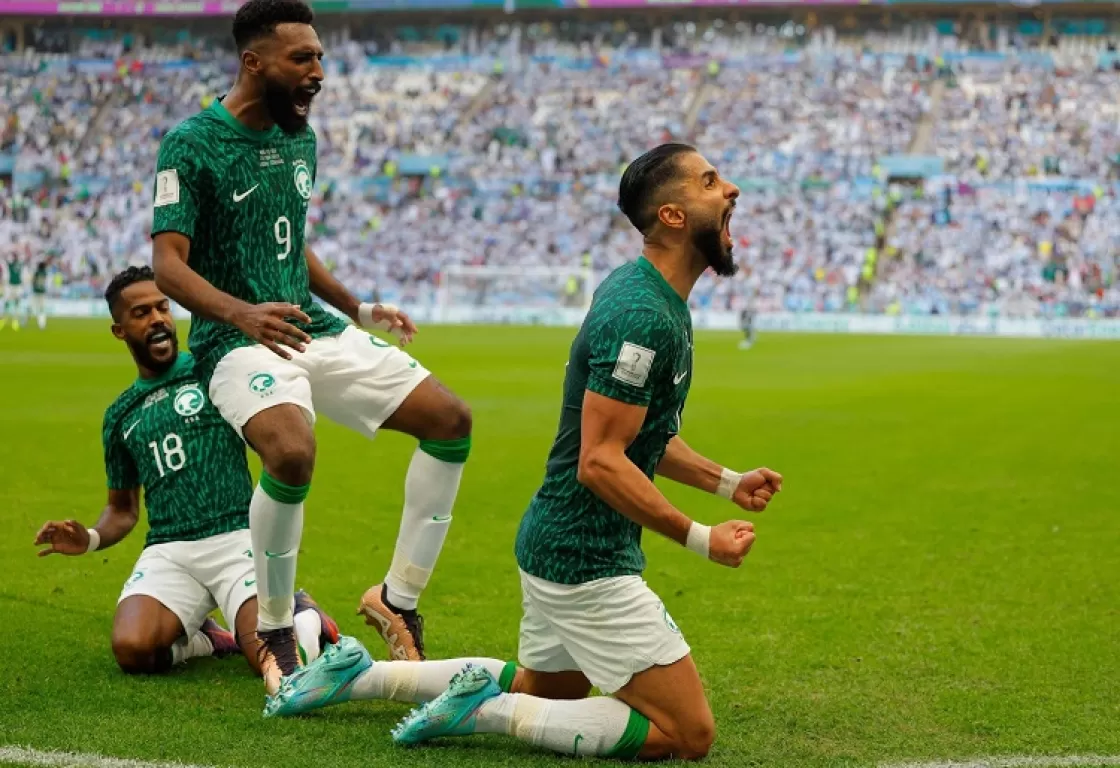 الصقر السعودي ينقضُّ على الأرجنتين الصقر السعودي ينقضُّ على الأرجنتين