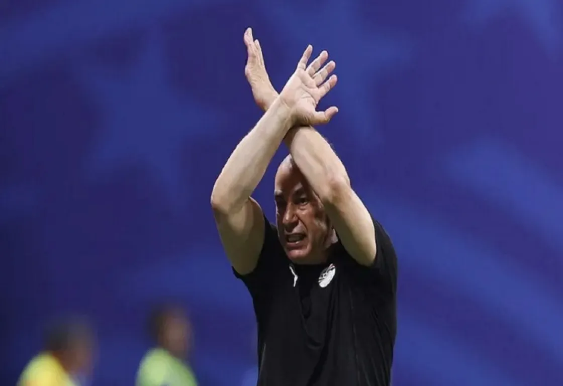 مباراة الأرجنتين تلاحق المنتخب المصري.. فيفا يعاقب حسام وإبراهيم حسن وزيكو بالإيقاف