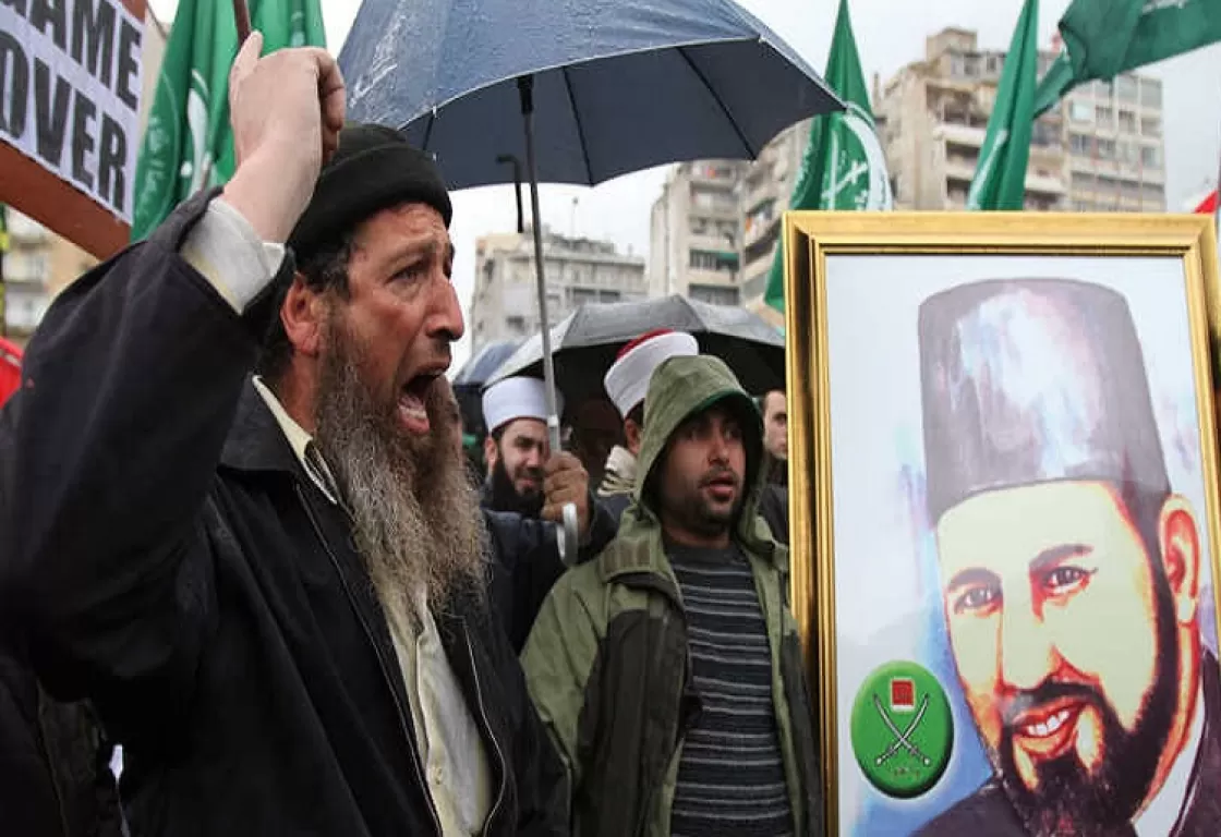 الإخوان المسلمون والعنف: حسن البنا وسيد قطب وجهان لعملة واحدة (1) الإخوان المسلمون والعنف: حسن البنا وسيد قطب وجهان لعملة واحدة (1)