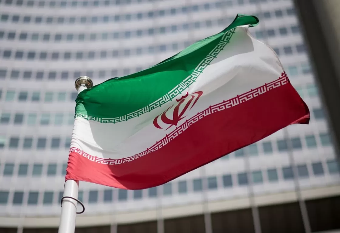 خمسة إيرانيين بستة مليارات؟ خمسة إيرانيين بستة مليارات؟