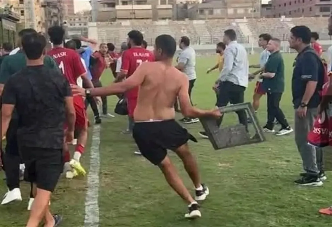 حرب شوارع بعد مباراة طنطا والنصر.. اشتباكات وشروع في قتل