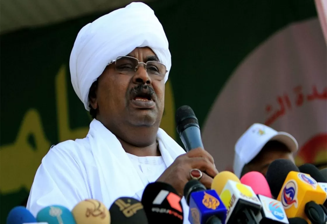الإخواني صلاح قوش.. قاتل المحتجين و"نافخ الكير" بفتنة السودان الإخواني صلاح قوش.. قاتل المحتجين و"نافخ الكير" بفتنة السودان