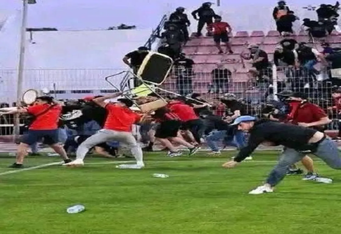 أعمال فوضى وعنف وشغب جماهيري في قبل نهائي الكونفيدرالية