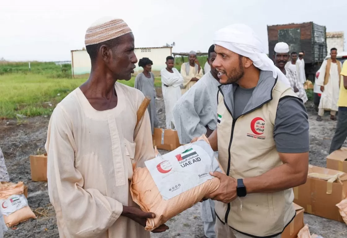 الإمارات تواصل دعم السودانيين... ماذا قدمت؟ الإمارات تواصل دعم السودانيين... ماذا قدمت؟