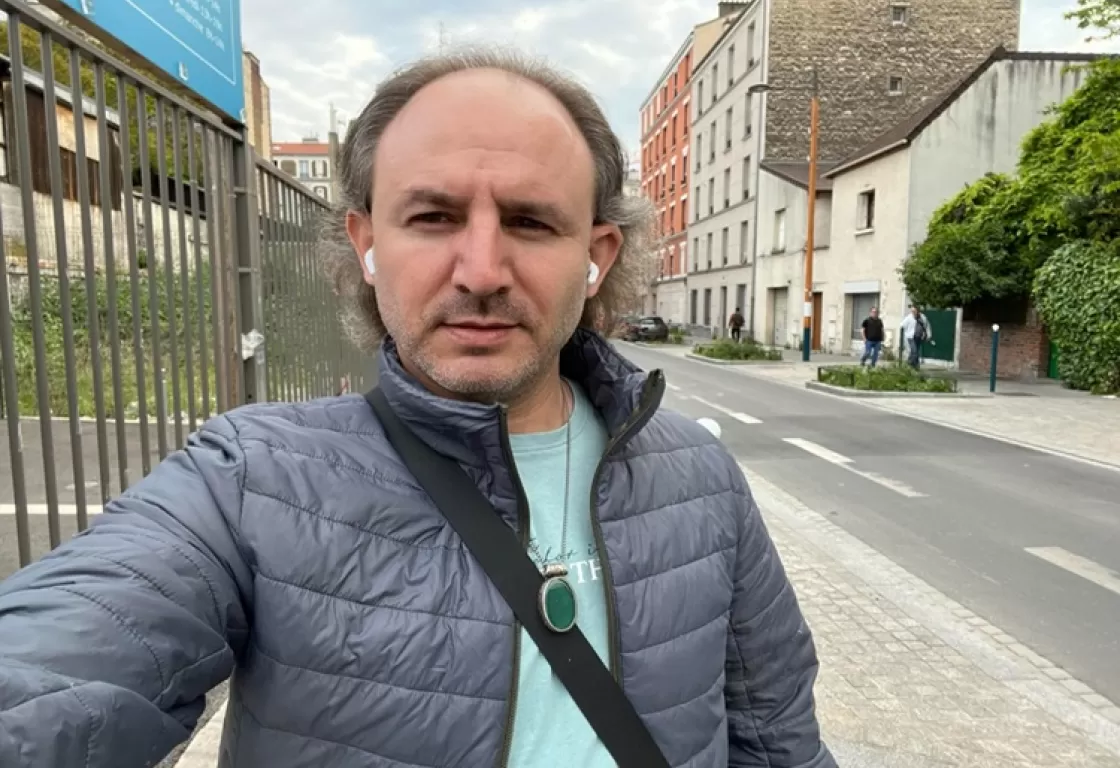 مخرج سوري يحذر من مخطط إخواني لتولي الحكم في بلاده.. ماذا قال؟ مخرج سوري يحذر من مخطط إخواني لتولي الحكم في بلاده.. ماذا قال؟