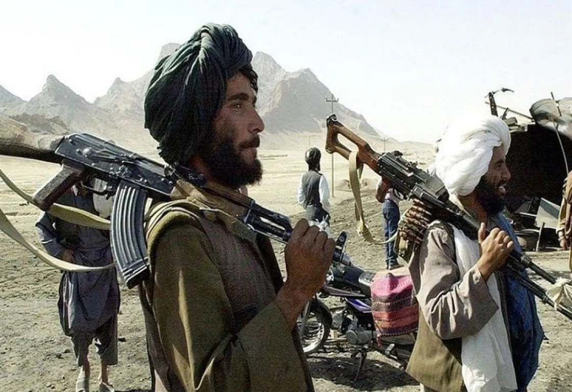 دعم طالبان للجماعات المسلحة يهدد بقاءها