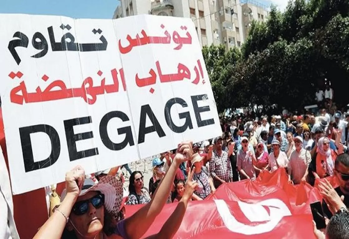 44 عاما على تأسيس إخوان تونس.. عندما يطفئ الدمُ الشموع 44 عاما على تأسيس إخوان تونس.. عندما يطفئ الدمُ الشموع