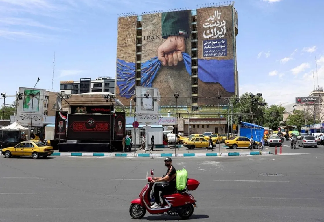 انفصام السياسة الإيرانية بين القرارات والتصريحات