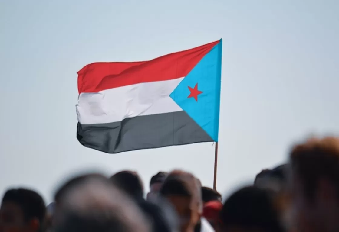 الانتقالي يفتح ملف فساد الإخوان في القطاع التعليمي... ومعلمو تعز ينتفضون على حزب الإصلاح الانتقالي يفتح ملف فساد الإخوان في القطاع التعليمي... ومعلمو تعز ينتفضون على حزب الإصلاح