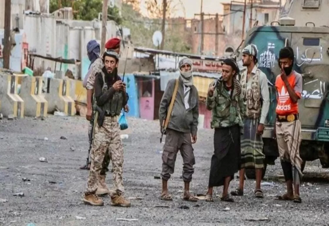 "ابتزاز وإرهاب": الإخوان يطاردون التجار في تعز "ابتزاز وإرهاب": الإخوان يطاردون التجار في تعز