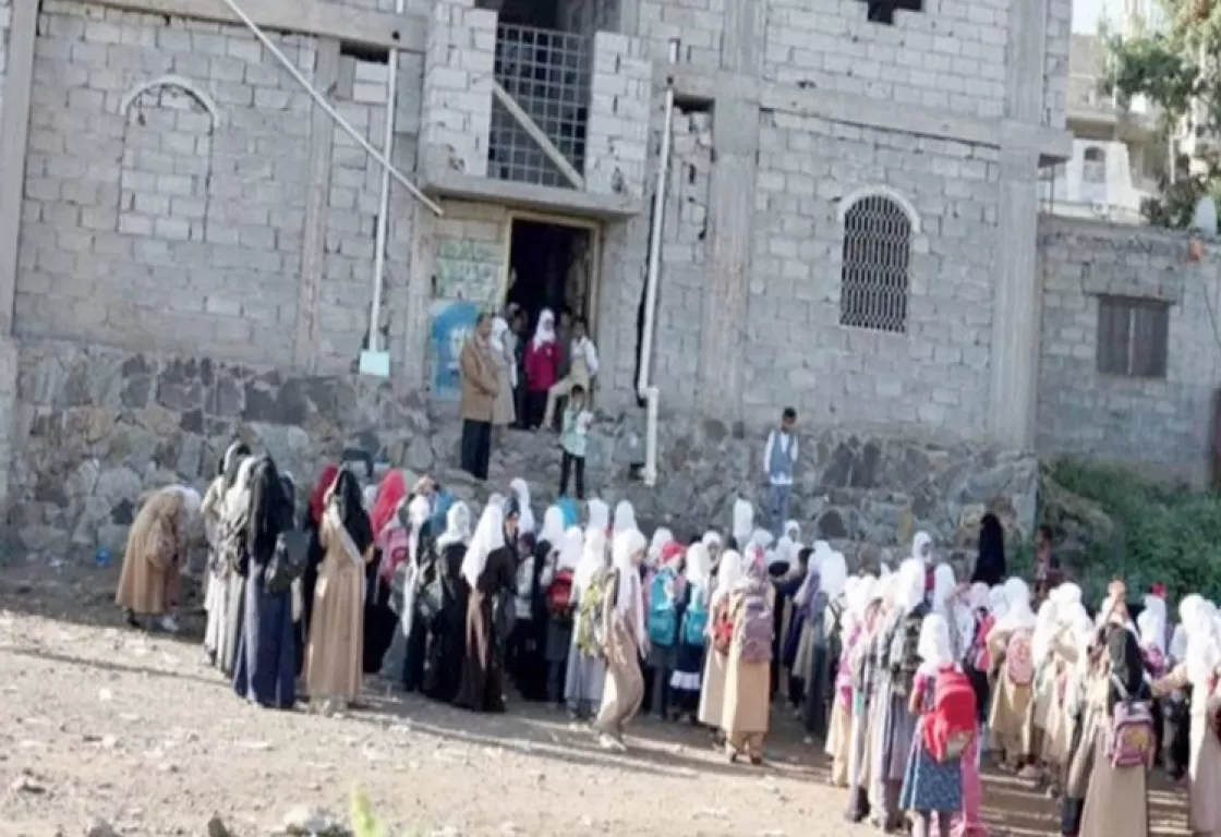 ضربة جديدة للتعليم اليمني: الإخوان يُشرعنون شهادات جامعات الحوثيين ضربة جديدة للتعليم اليمني: الإخوان يُشرعنون شهادات جامعات الحوثيين