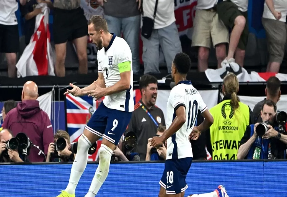 إنجلترا تعطل الطواحين وتنطلق نحو نهائي اليورو
