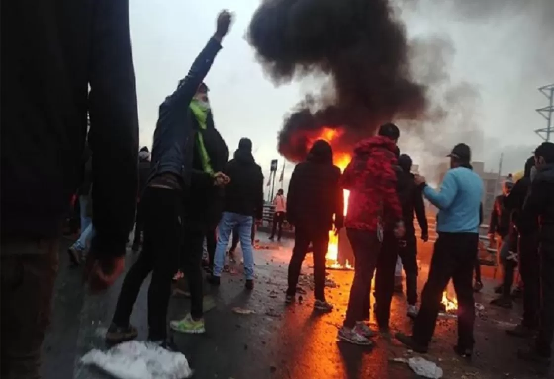 إطلاق نار وقطع الإنترنت في طهران... ماذا يحدث هناك؟ إطلاق نار وقطع الإنترنت في طهران... ماذا يحدث هناك؟