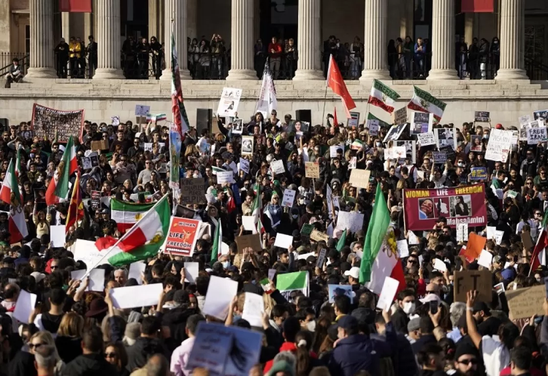 هل ينجح الولي الفقيه في إنهاء "المد الثوري" في إيران؟ هل ينجح الولي الفقيه في إنهاء "المد الثوري" في إيران؟
