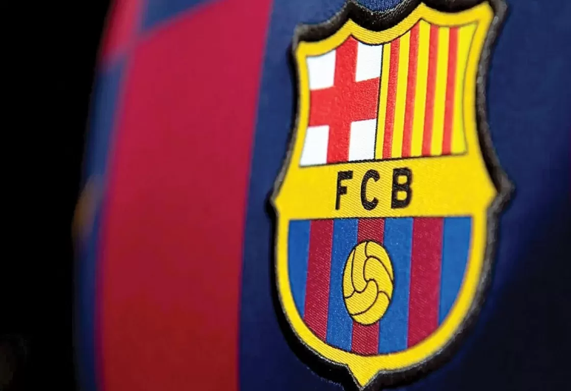 برشلونة يستغل مخالفات البريميرليج لتدعيم صفوفه