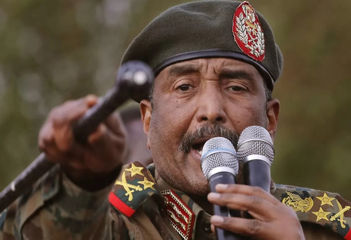 &quot;انشقاقات&quot; حزب البشير.. البرهان يحذر من &quot;المخاطر&quot;