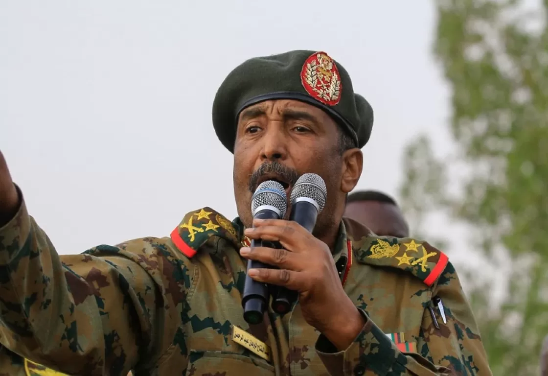 البرهان يناور .. ما حقيقة طلب طهران إنشاء قاعدة بحرية في السودان ورفض الجيش؟ البرهان يناور .. ما حقيقة طلب طهران إنشاء قاعدة بحرية في السودان ورفض الجيش؟