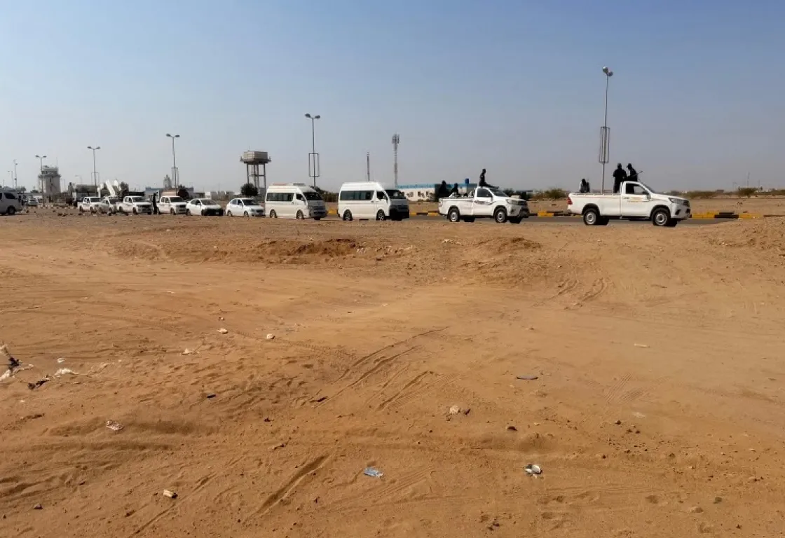 الإخوان يمددون نفوذهم داخل بورتسودان.. من قوة إسناد إلى شريك في مفاصل الحرب الإخوان يمددون نفوذهم داخل بورتسودان.. من قوة إسناد إلى شريك في مفاصل الحرب