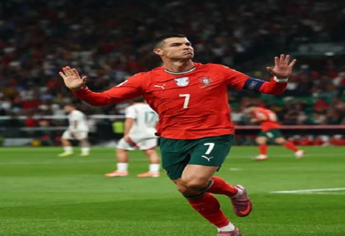 رونالدو الأسطوري يحقق رقماُ قياسيّا جديداً بثنائية في مرمى المجر رونالدو الأسطوري يحقق رقماُ قياسيّا جديداً بثنائية في مرمى المجر