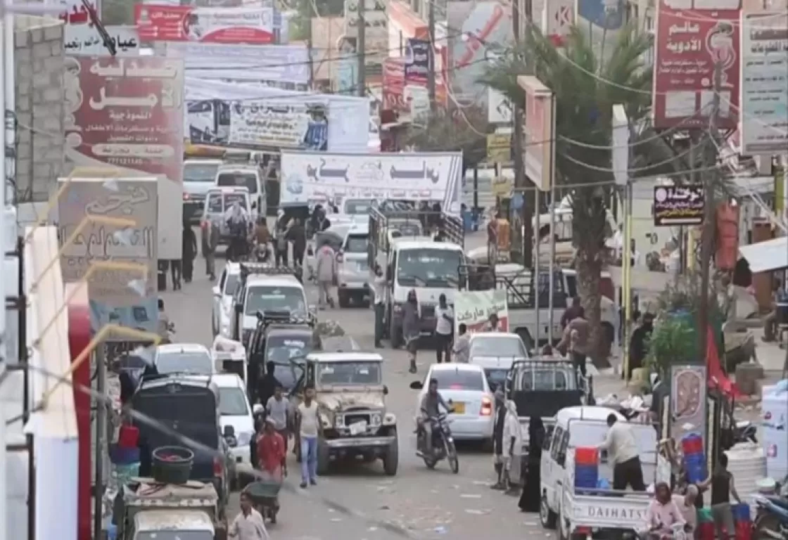 اليمنيون يدفعون الثمن... كيف يدير الإخوان والحوثي المشهد في تعز؟ اليمنيون يدفعون الثمن... كيف يدير الإخوان والحوثي المشهد في تعز؟