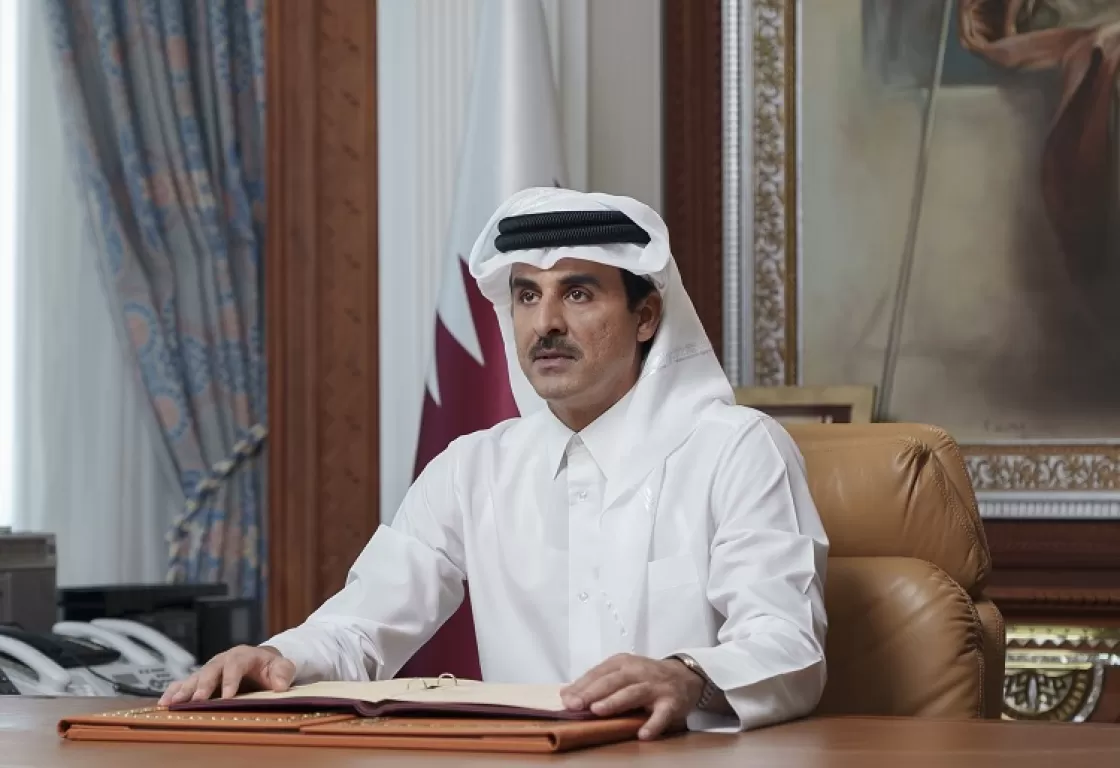 مشهد مصافحة أمير قطر والرئيس الإسرائيلي يثير الجدل على وسائل التواصل الاجتماعي