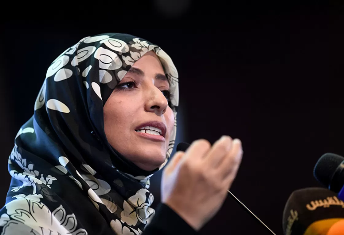 هل تُسحب جائزة نوبل من الإخوانية توكل كرمان؟