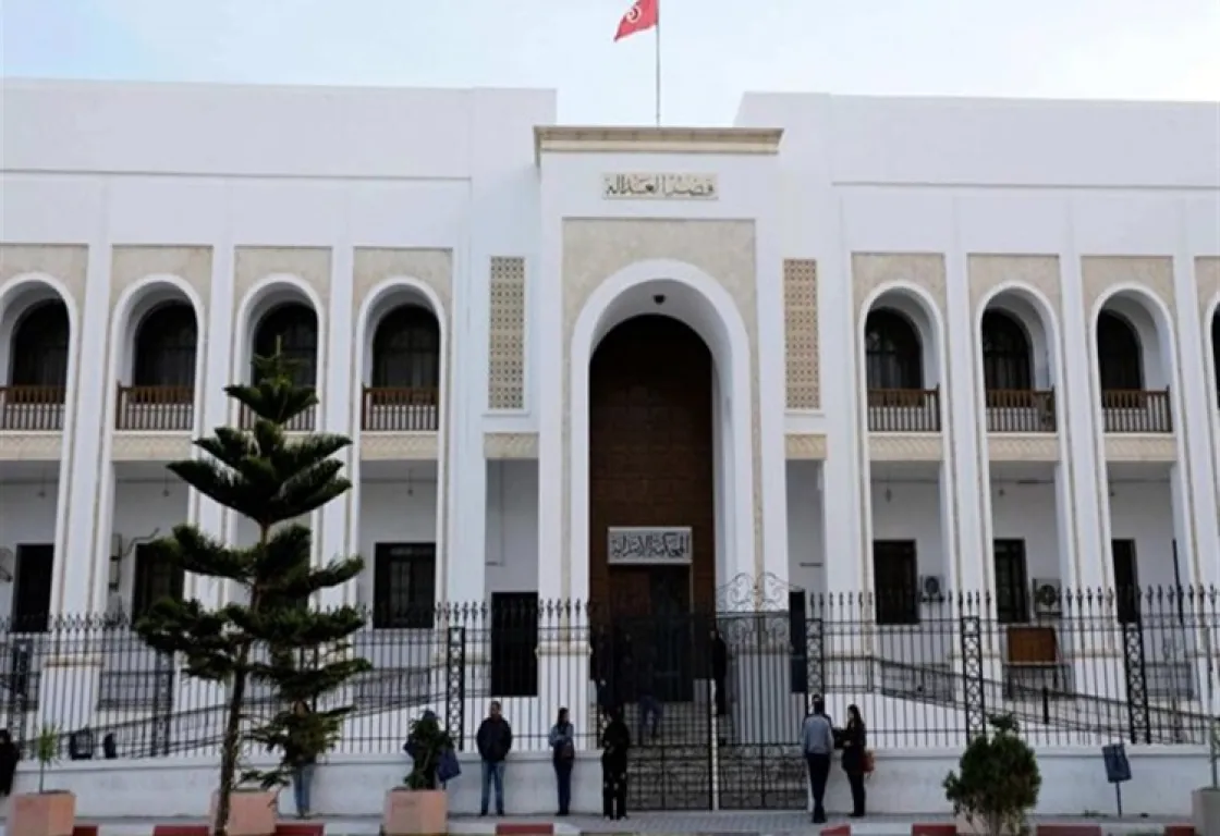 تونس تسجن قياديا إخوانيا اعتدى بالعنف على نائبة برلمانية تونس تسجن قياديا إخوانيا اعتدى بالعنف على نائبة برلمانية