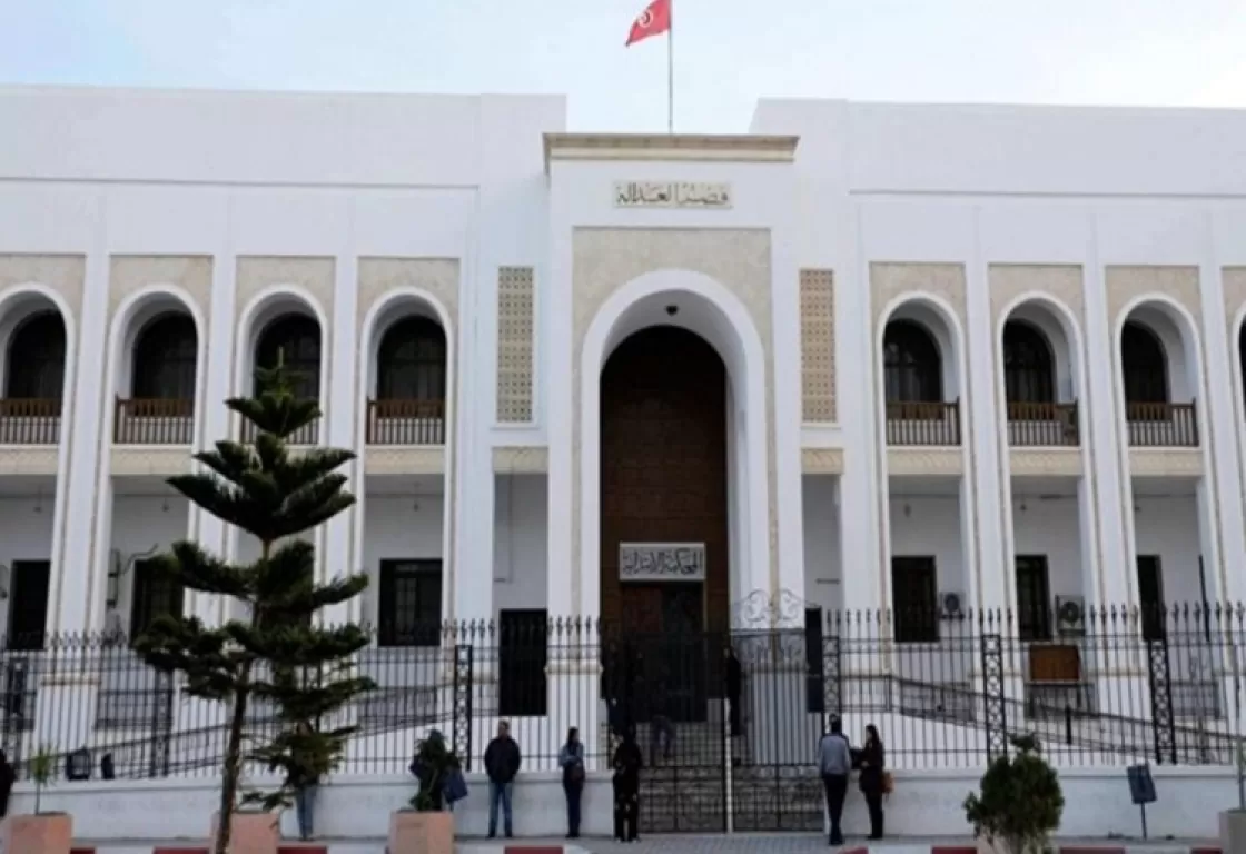 من أجل تهم إرهابية وجرائم حق عام.. مذكرة إيداع بالسجن في حق محامي الإخوان بتونس من أجل تهم إرهابية وجرائم حق عام.. مذكرة إيداع بالسجن في حق محامي الإخوان بتونس